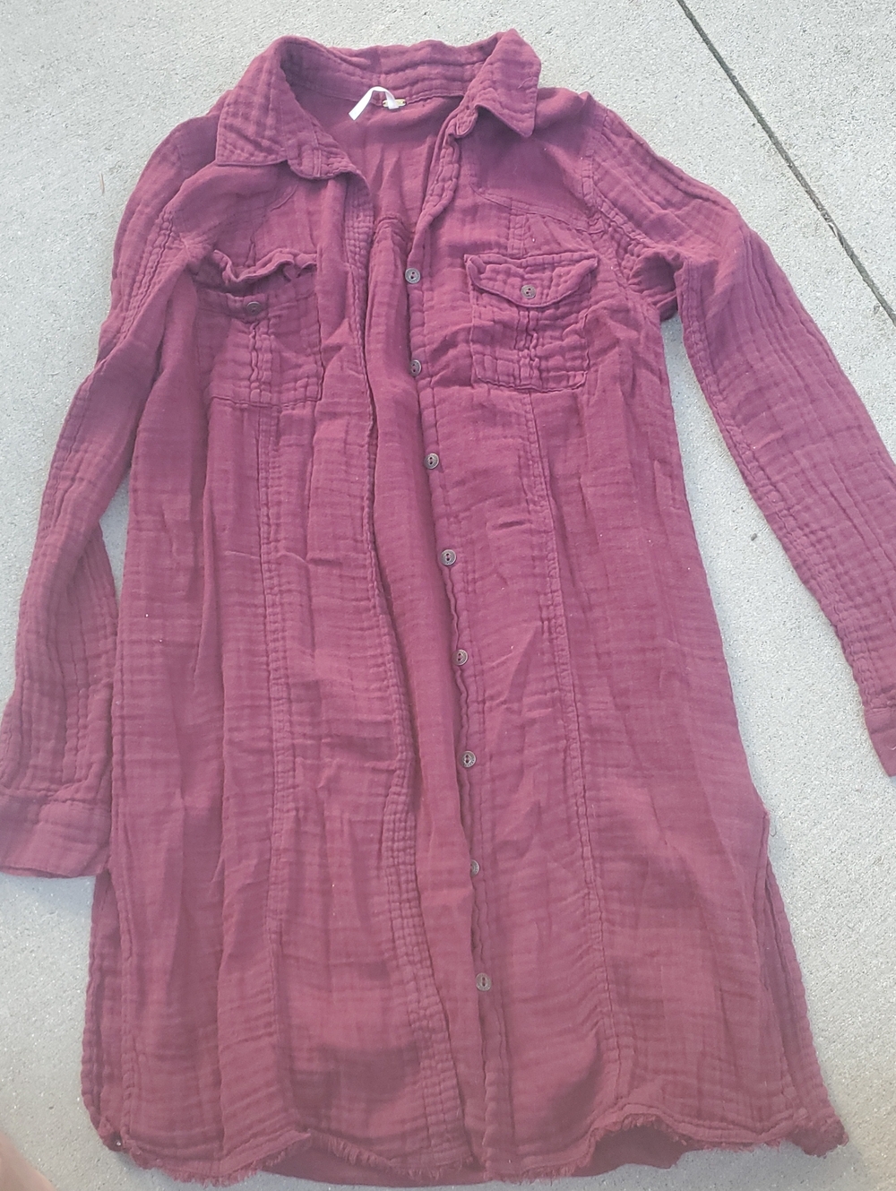 Free People Textured Gauze Top in Deep Plum Size Small Rip On Buttom Of Dress